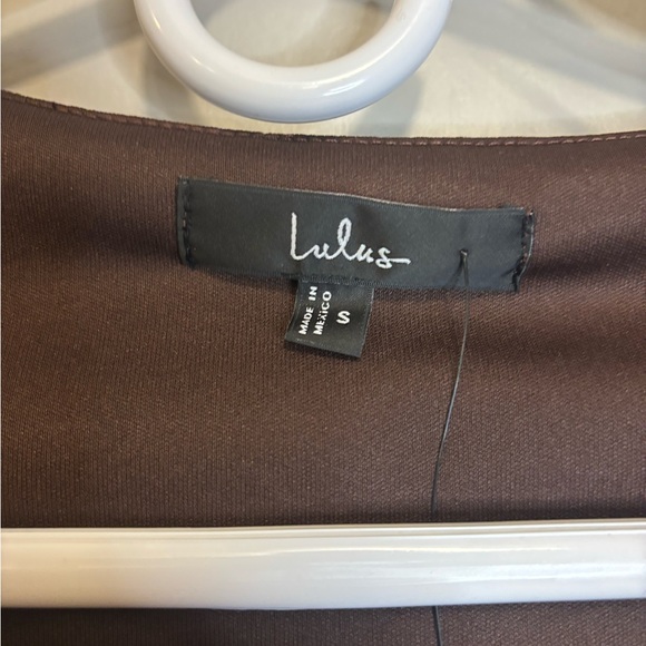 Lulu's Chocolate Ruffle Tie-Front Blouse - Picture 4 of 5